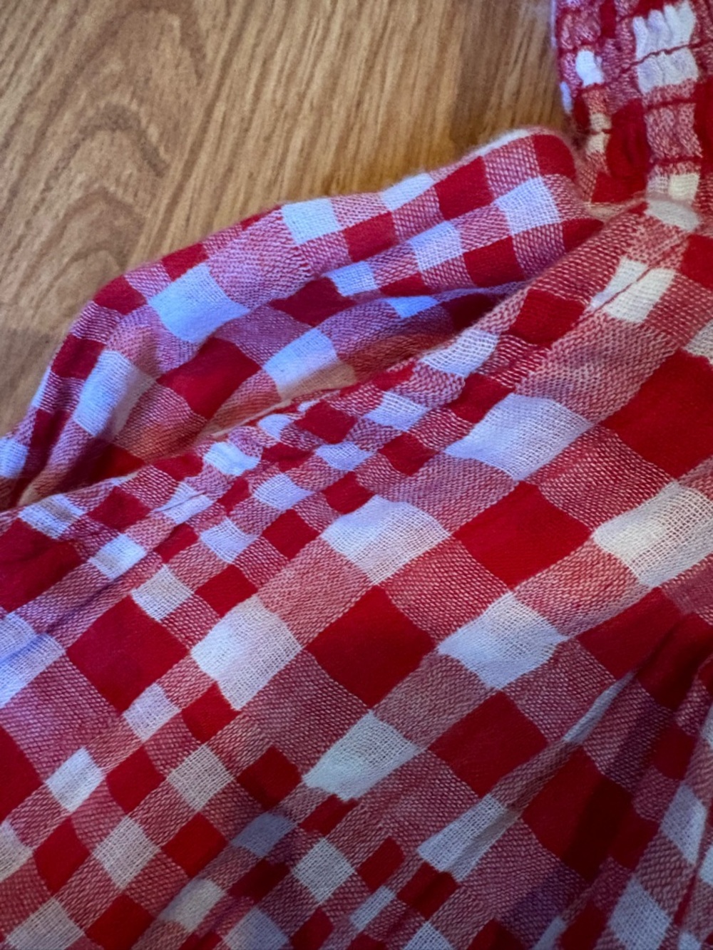 Old Navy Red and White Gingham Tie-Shoulder Romper NWT - Picture 4 of 4